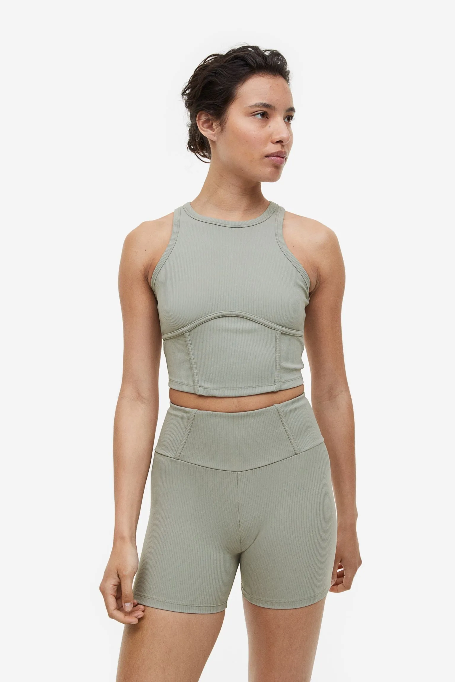 H&M Drymove sports shorts, khaki